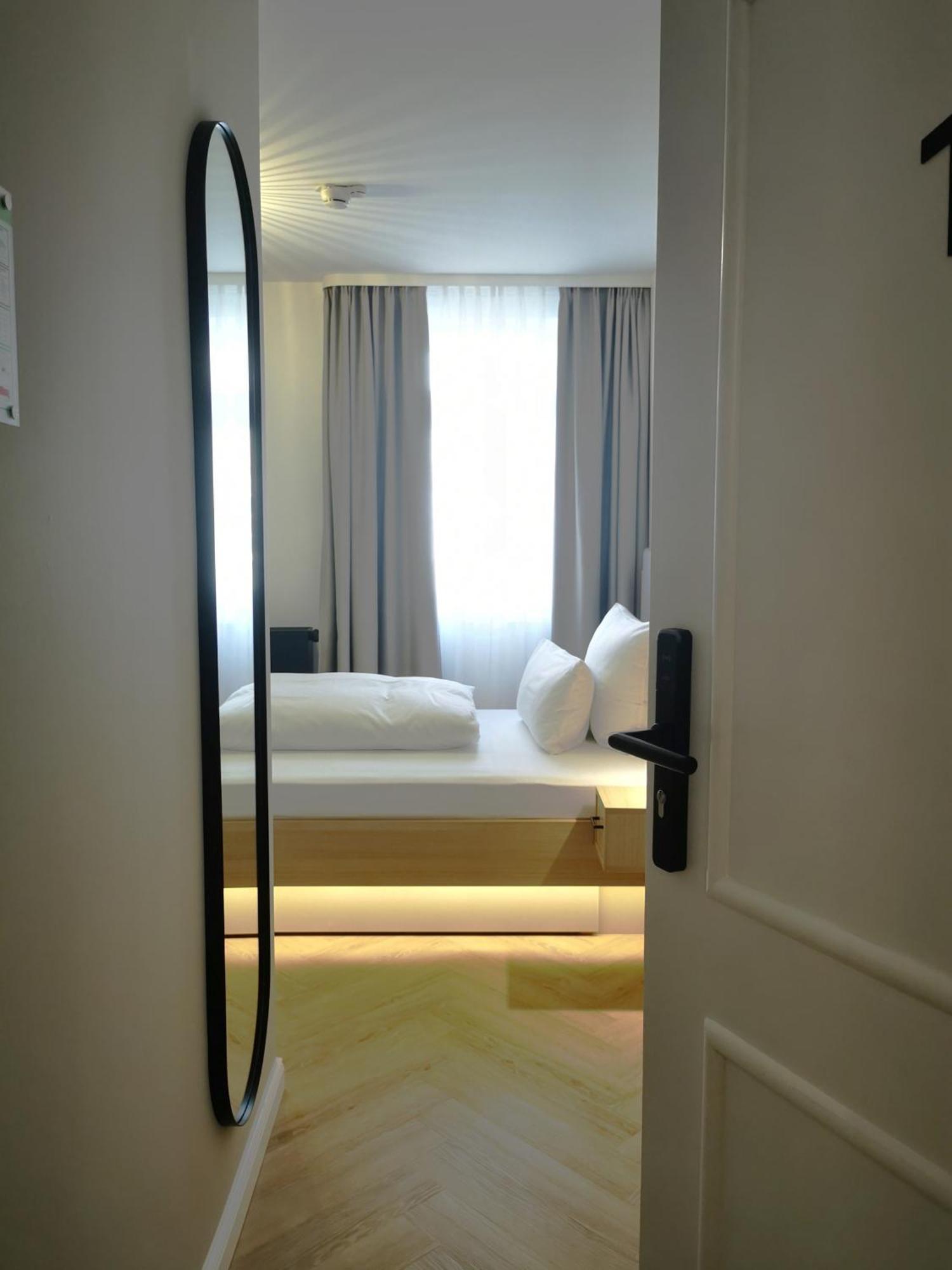 Öhringen Hotel Wuerttemberger Hof מראה חיצוני תמונה