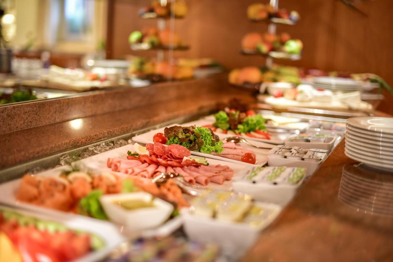 Öhringen Hotel Wuerttemberger Hof מראה חיצוני תמונה